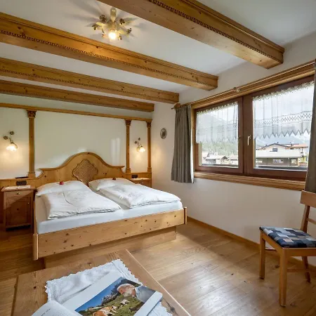 & -wohnung Flatscher 別荘 ヴァイトリンク