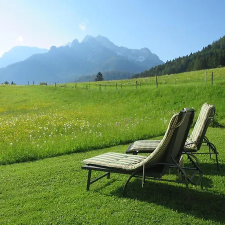 & -wohnung Flatscher 別荘 *