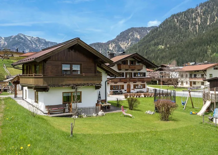 & -wohnung Flatscher 別荘 *