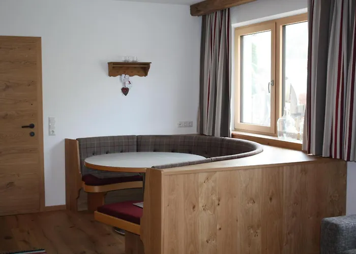 別荘 & -wohnung Flatscher ヴァイトリンク