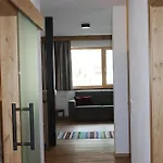 Ferienhaus&-wohnung Flatscher